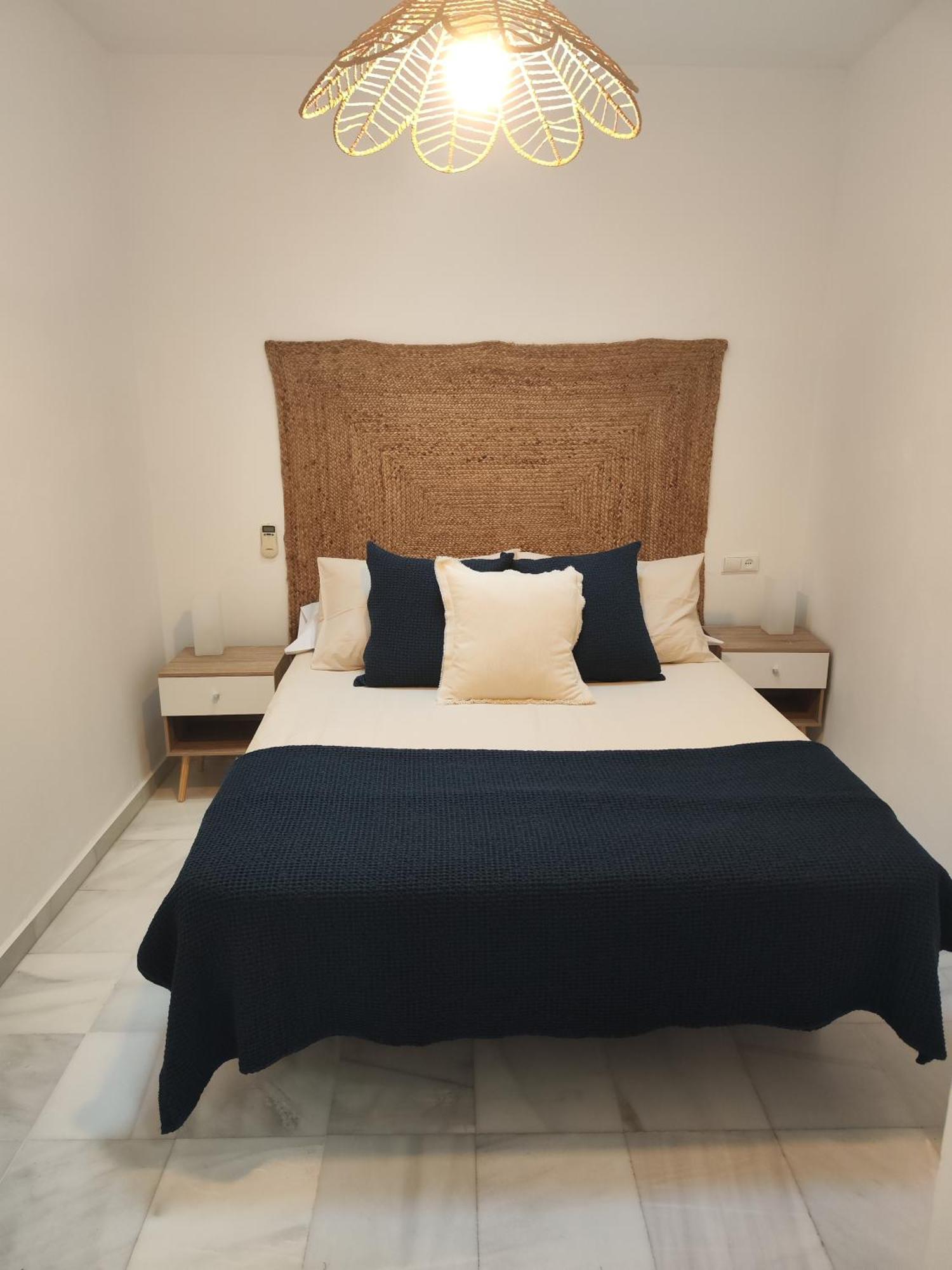 Апартаменты Bailen Duplex Севилья Экстерьер фото